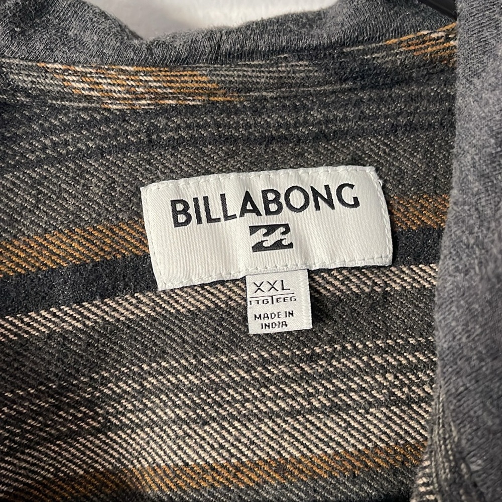 Billabong hooded flannel - Picture 2 of 6